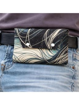 Strutt - Waterproof Bum Waist Bag For Men (Medium)