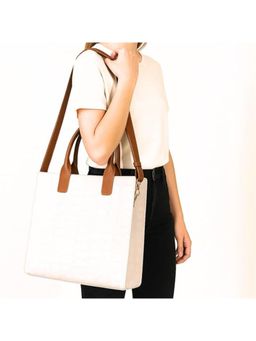 Strutt - Personalised With Letter N Tote Bag with Detachable Strap (Medium)