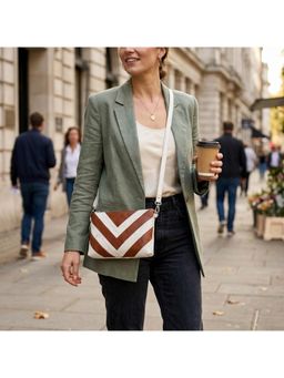 Strutt - Axis Sling Bag For Women (Medium)