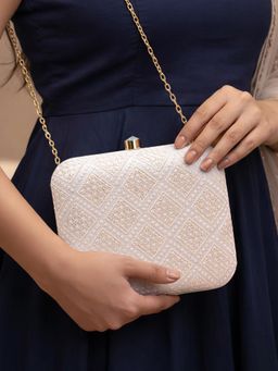 ARTKLIM - White Based Threadwork Embroidery Clutch with Detachable Chain