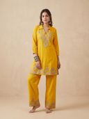 Mustard color option