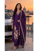 Purple color option, Currently selected