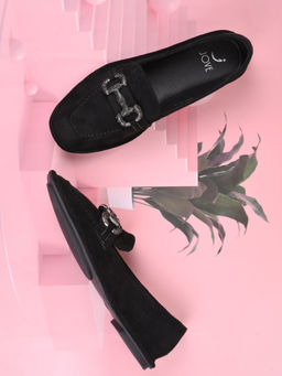 Jove - Women Black Solid Loafers