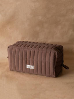Akiiko - Brown Crinkle Sectioned Pouch