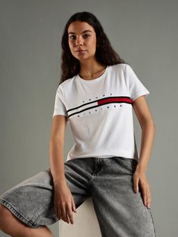 Tommy Hilfiger - White Embroidered Logo Regular Fit Cotton T-Shirt