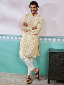 Vastramay - Mens Cream Printed Kurta with Pant (Set of 2)