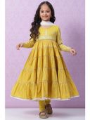 Yellow color option, Sold out, Currently selected
