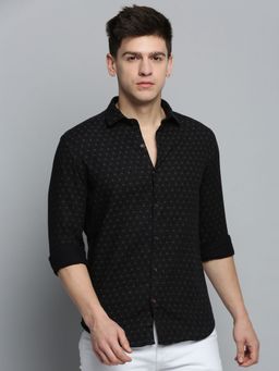 SHOWOFFFF - Mens Spread Collar Black Printed Shirt