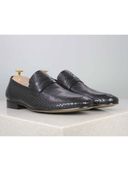 Black color option, Sold out, Currently selected
