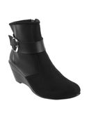 Black color option, Sold out, Currently selected