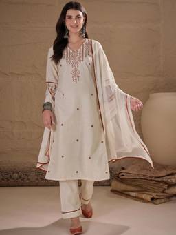 Gahan - Embroidered Cotton Kurta with Pant and Chiffon Dupatta For Women