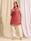 Pink color option