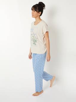 max - Women Printed Pyjama with T-Shirt Cream