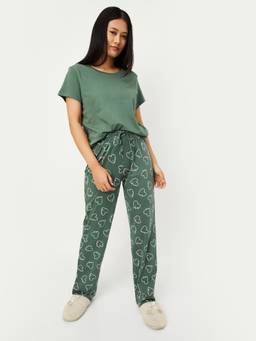 max - Women Printed Pyjama with T-Shirt Green