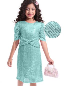 Hola Bonita - Knee Length Half Sleeves Sequinned Dress