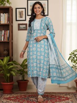 Varanga - Blue Cotton Blend Three Fourth Sleeves Kurta With Salwar & Dupatta