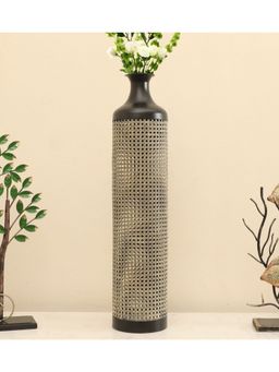 Vedas - V-Gargi Vase
