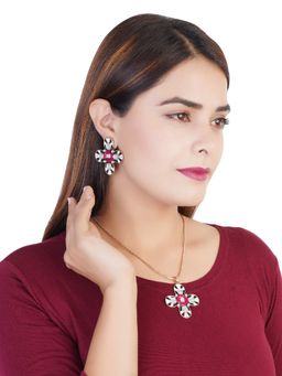 Estele - Gold Plated Flower Designer Necklace Set for Women