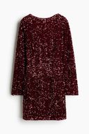 Red color option, Sold out, Currently selected