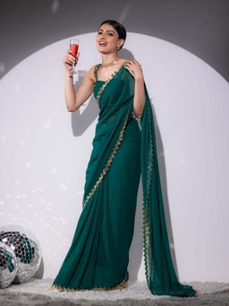 Swtantra - Green Solid Saree with Unstitched Blouse