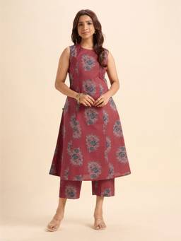 VISMAY - Red Cotton Flax Printed Princess Cut Kurta