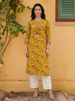 Vaamsi - Yellow Floral Round Neck Kurta