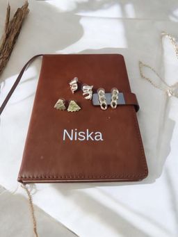Niska - Adelina Gold Stud Earrings