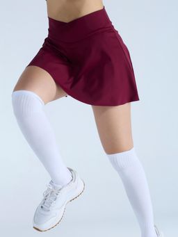 Cava Athleisure - Red Nylon Solid Skorts