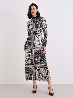 Styli - Black Printed Regular Dress