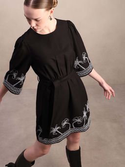 VERO MODA - Black Embroidered Flared Dress with Belt