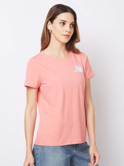 Spykar - Pink Solid Slim T-Shirt