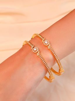 Zavya - Golden Glamour Sparkling Gold-Plated Bangle in 925 Sterling Silver