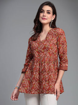 QOMN - Burnt Rust Floral Printed Top with Gathers