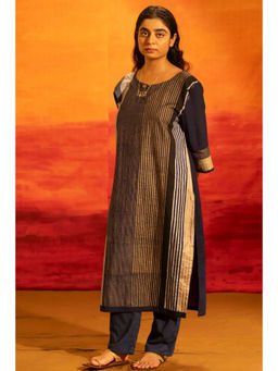 Banana Labs - Women Navy Blue Stripes Pure Cotton Kurta with Pant