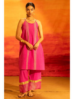 Banana Labs - Women Pink Stripes Pure Cotton Kurta with Pant