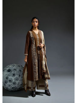 Banana Labs - Women Brown Geometric Pure Cotton Kurta with Pant