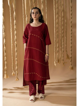 Banana Labs - Women Maroon Printed Pure Cotton Kurta with Pant
