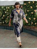 Navy Blue color option, Currently selected
