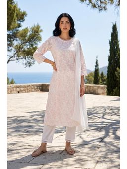 W - Off White Floral Round Neck Straight Kurta Pant with Dupatta