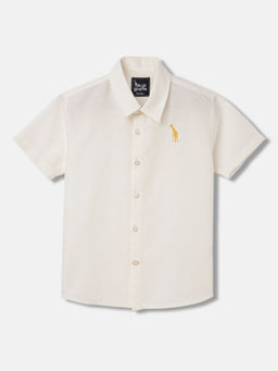 Blue Giraffe - Boys Cream Solid Regular Fit Half Sleeves Shirt