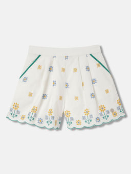 Blue Giraffe - Girls White Embroidered Regular Fit Mid Waist Shorts