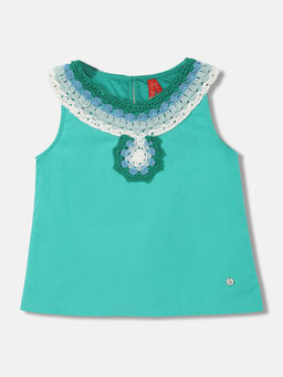 Blue Giraffe - Girls Green Woven Regular Fit Sleeveless Top