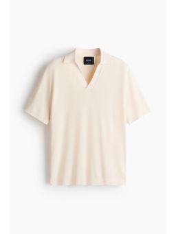 H&M - Men Beige Cooling Regular Fit Knitted Polo Shirt