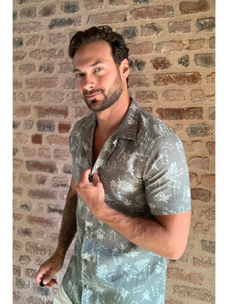 Trendyol - Man Green Casual Shirt