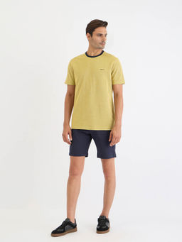 GANT - Men Yellow Solid Round Neck Short Sleeves T-Shirt