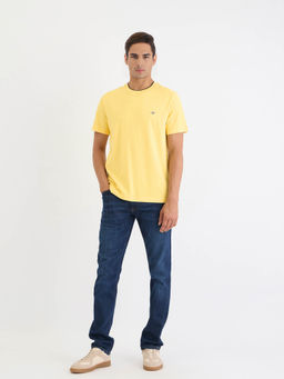 GANT - Men Yellow Solid Round Neck Short Sleeves T-Shirt