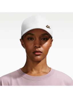 Nike - Dri-Fit Club Structured Metal Logo Cap