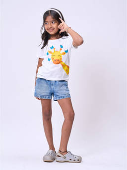 Kauma - White Giraffe Printed T-shirt