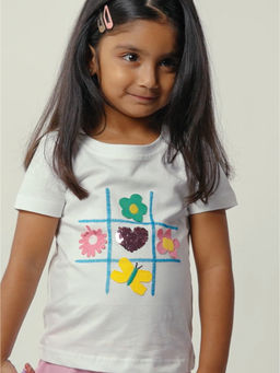 Kauma - White Embroidered T-shirt