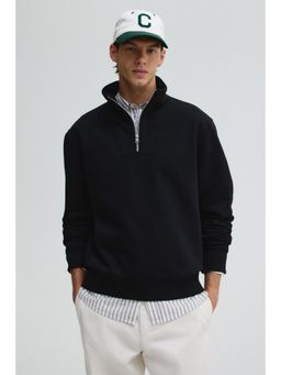 H&M - Men Black Regular Fit Zip-Top Sweatshirt